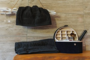 czarny mały ręcznik