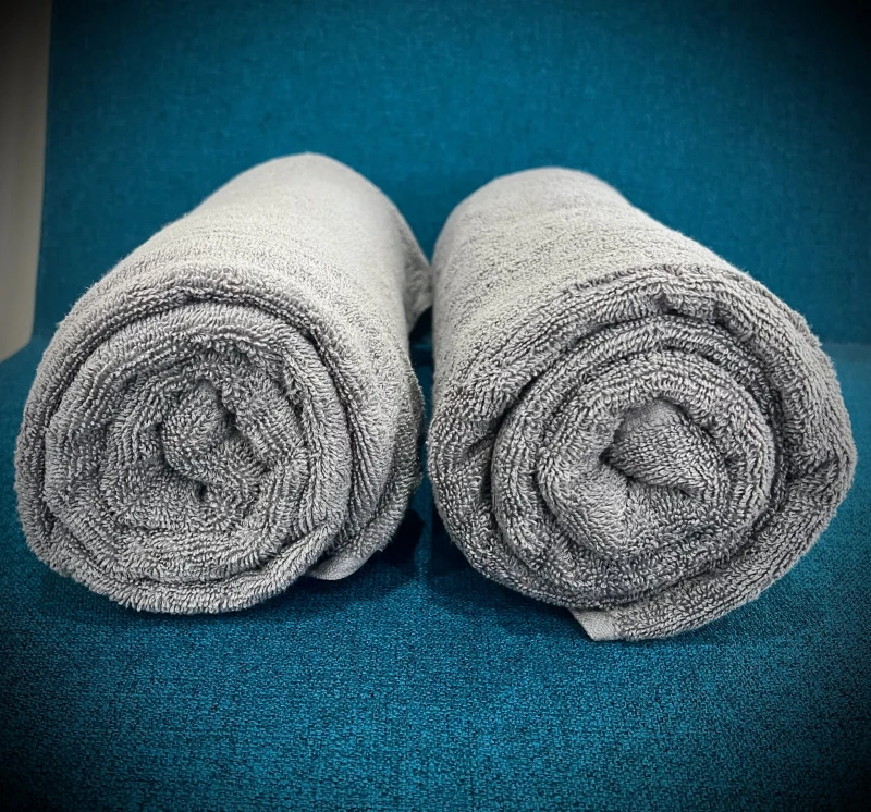 Ręcznik Hotelowy PREMIUM 100x150 cm Szary 100% bawełna 500 gr/m2 Basenowy